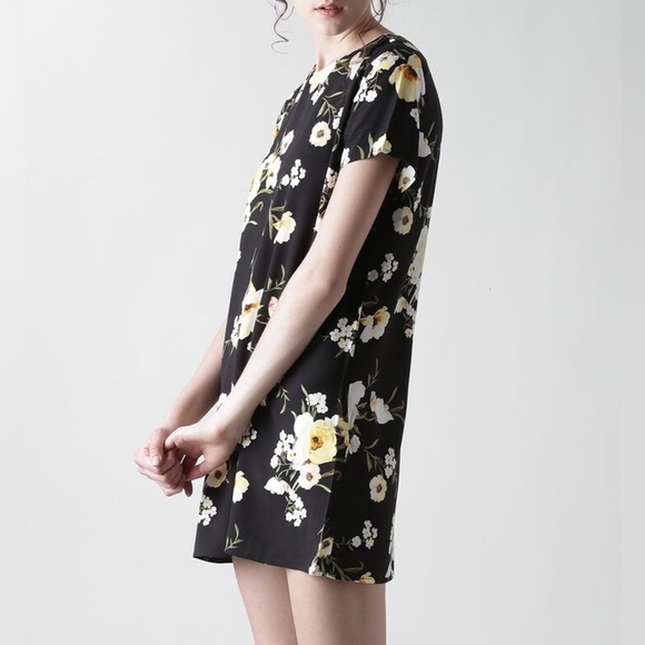 Forever 21 Contemporary- Black Floral Print Shift Dress - Size XL - Picture 3 of 7